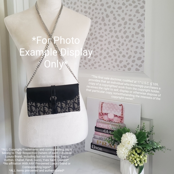 **SOLD** Authentic Pre-owned Vintage Dior Diorissimo Flap Wallet - Picture 2 of 15